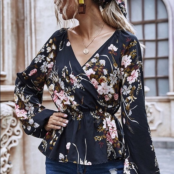 SOLD OUT - Picture 5 of 6